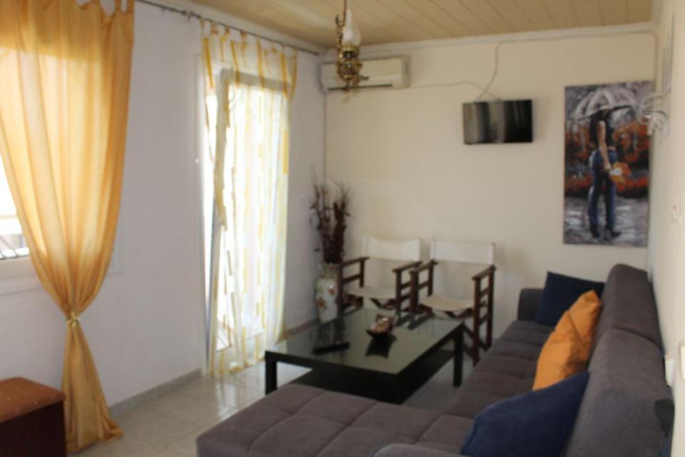 Vive Mar Hotel Preveza Bagian luar foto