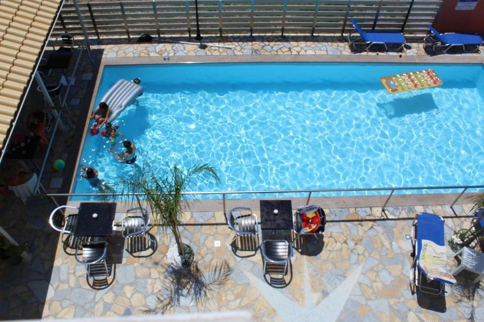 Vive Mar Hotel Preveza Bagian luar foto